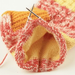 Addi circular needles sock wonderS 25cm Red Addi circular needles sock wonderS 25cm Red