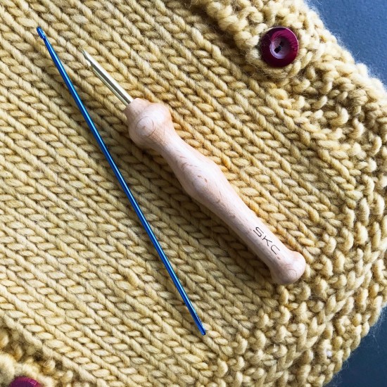 Кука перфоратор пънч за дебела прежда (punch needle) Кука перфоратор пънч за дебела прежда (punch needle)