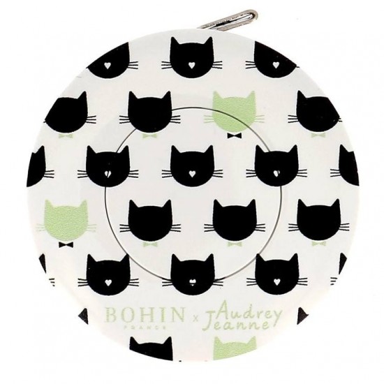 Шивашки сантиметър Bohin 150 см Франция- лимитирана серия Шивашки сантиметър Bohin 150 см Франция- лимитирана серия