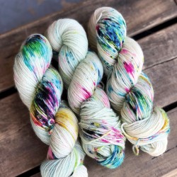 Боя за боядисване на прежда комплект Боя за боядисване на прежда комплект