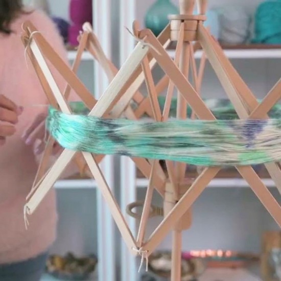 Устройство за развиване и навиване на чиле прежда KnitPro