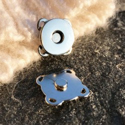 Мини магнитна закопчалка за чанта Мини магнитна закопчалка за чанта