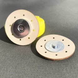 Магнитна закопчалка с кожена периферия Магнитна закопчалка с кожена периферия