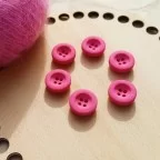 Corozo button 18mm - cyclamen
