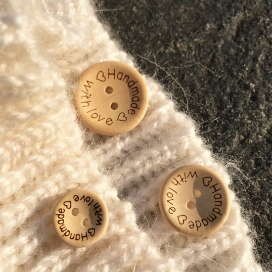 Kопче от буково дърво Handmade with love - избор размери Kопче от буково дърво Handmade with love - избор размери