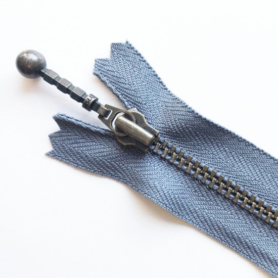 Antique brass metal zipper, divisible 35cm