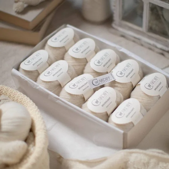 Бръшлайт Cardiff Cashmere Brushlight най-висок клас кашмир и коприна Бръшлайт Cardiff Cashmere Brushlight най-висок клас кашмир и коприна