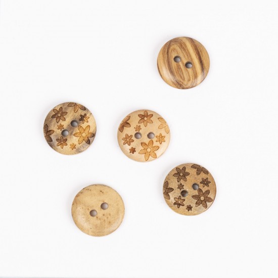 Button with flowers motif 15mm