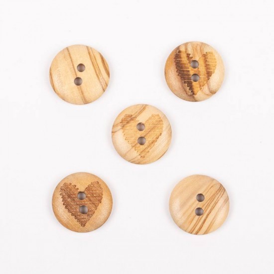 Button with heart motif 15mm