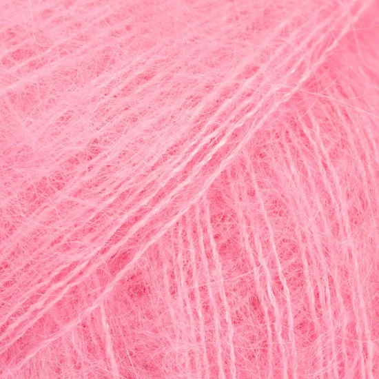 ДРОПС Кид силк - DROPS Kid Silk - луксозен микс от супер кид мохер и коприна ДРОПС Кид силк - DROPS Kid Silk - луксозен микс от супер кид мохер и коприна