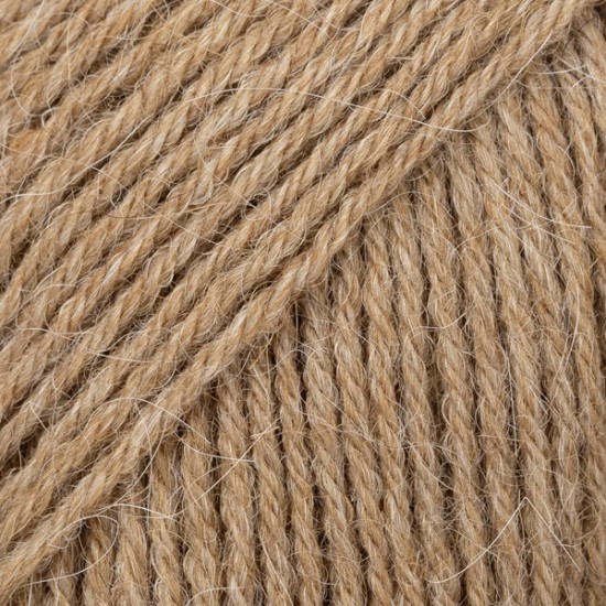 DROPS Nord - soft and durable in alpaca, wool and polyamide DROPS Nord - soft and durable in alpaca, wool and polyamide