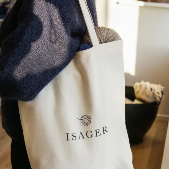 Чанта за плетива Isager - скандинавска елегантност и устойчив стил
