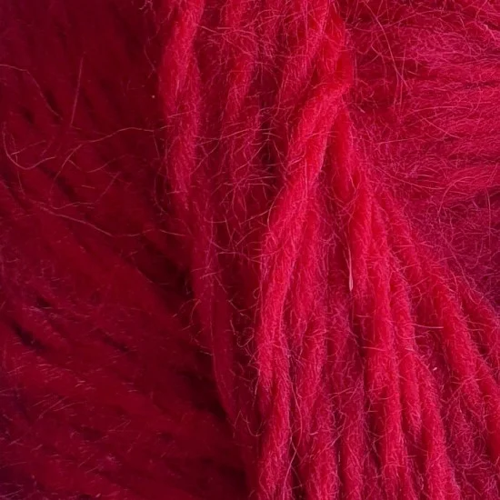 Клас - 20% ангора, 80% супер фино мерино Клас - 20% ангора, 80% супер фино мерино