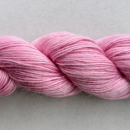 Мохер от Канард 1-ply Kidmohair Mohair by Canard - супер премиум кид мохер Мохер от Канард 1-ply Kidmohair Mohair by Canard - супер премиум кид мохер