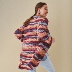 Вега страйп - 100% акрил с ефектна вълнена текстура