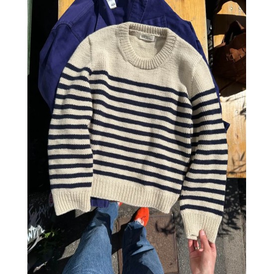 Lyon Sweater - описание модел плетиво от PetiteKnit