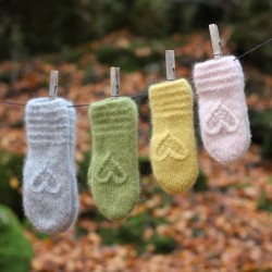 Фритидсгарн - Fritidsgarn 100% норвежка вълна, подходяща и за фелтинг Фритидсгарн - Fritidsgarn 100% норвежка вълна, подходяща и за фелтинг